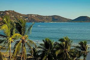 La Madera Beach and Zihuatanejo Bay